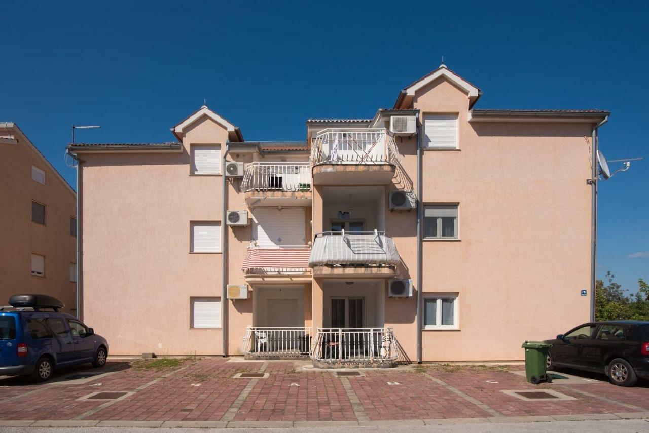 Vodice-Srima Apartamento Exterior foto