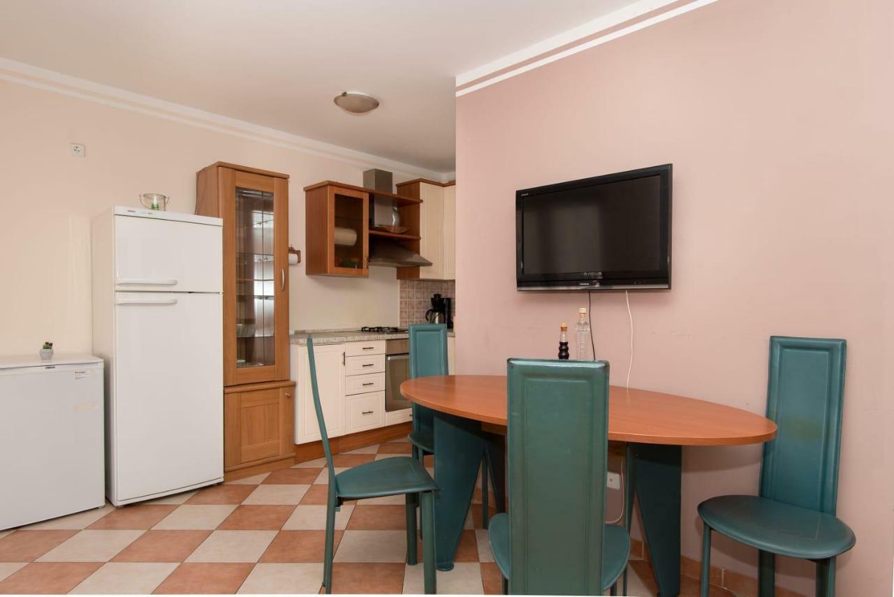 Vodice-Srima Apartamento Exterior foto