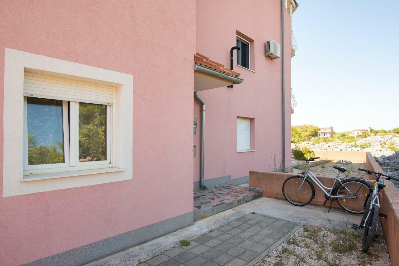 Vodice-Srima Apartamento Exterior foto